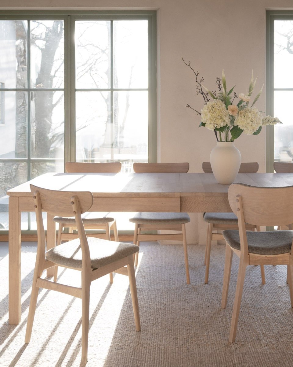 שולחן אוכל נפתח Gardner - Idana Furniture