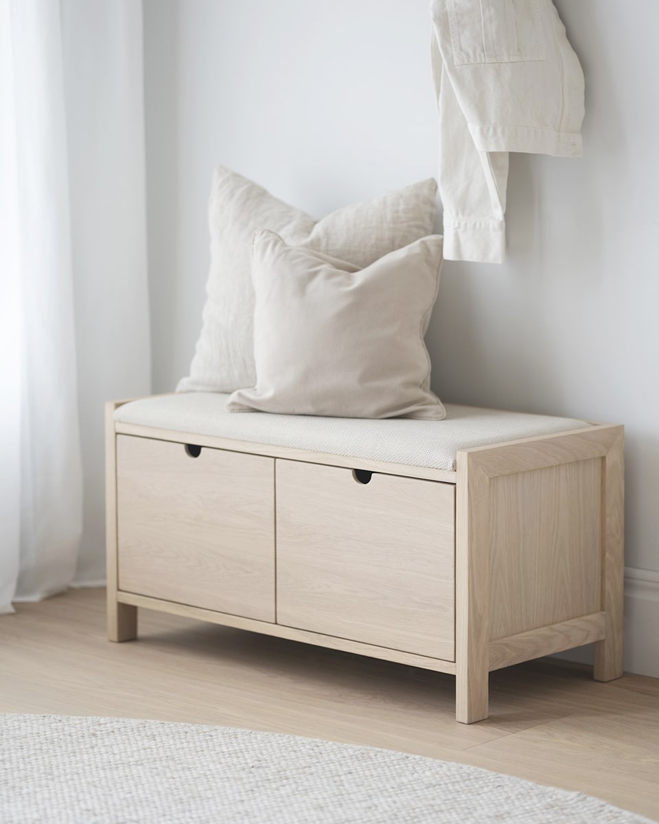 ספסל אחסון Hillmond - Idana Furniture