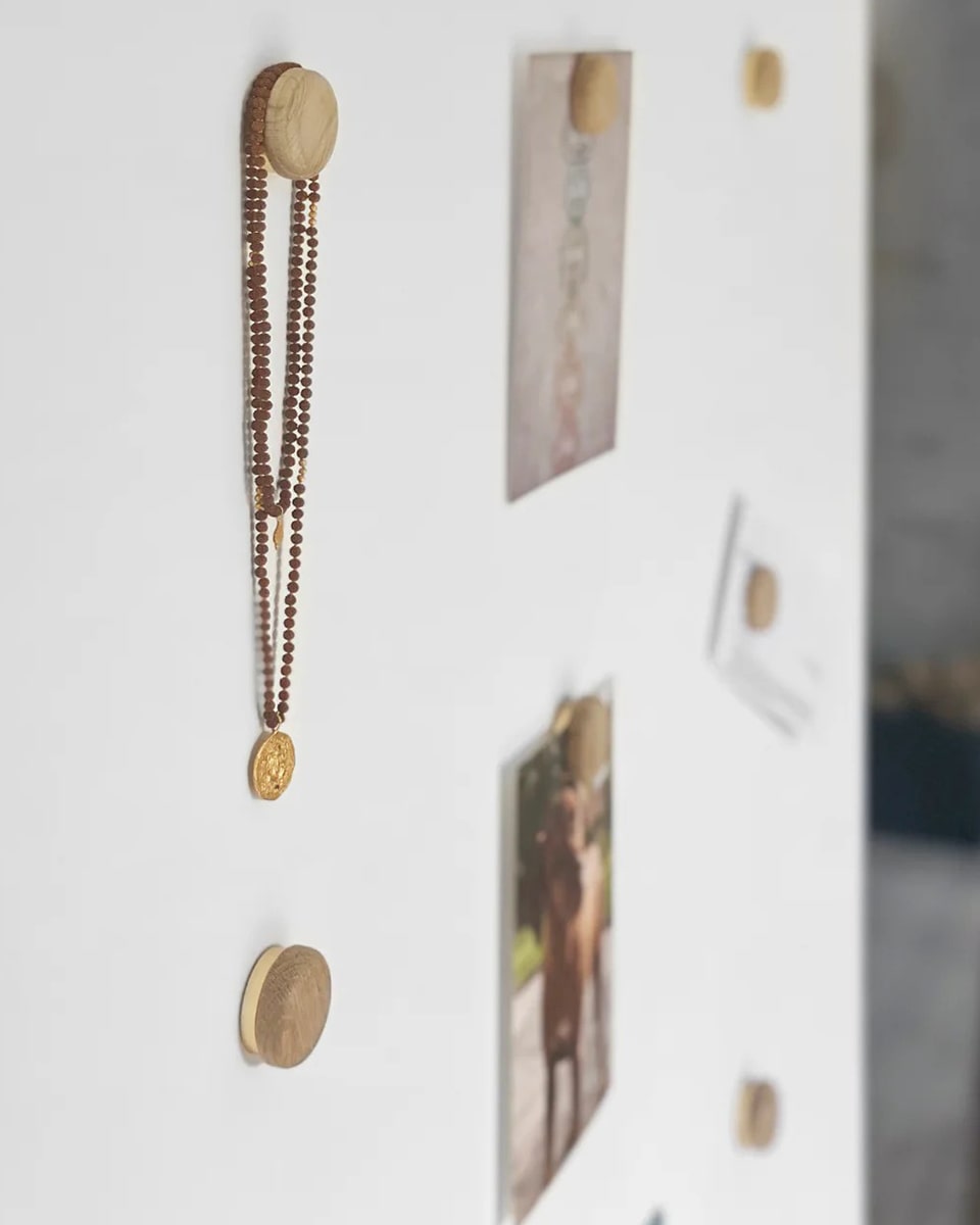 זוג מתלים מגנטיים Dots - Idana Furniture