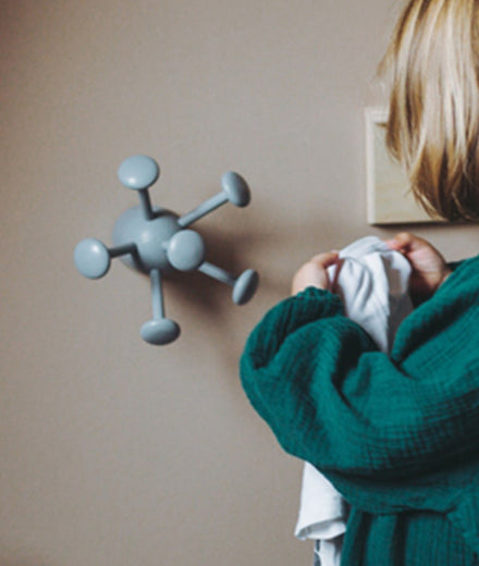 מתלה קיר Bug - Idana Furniture