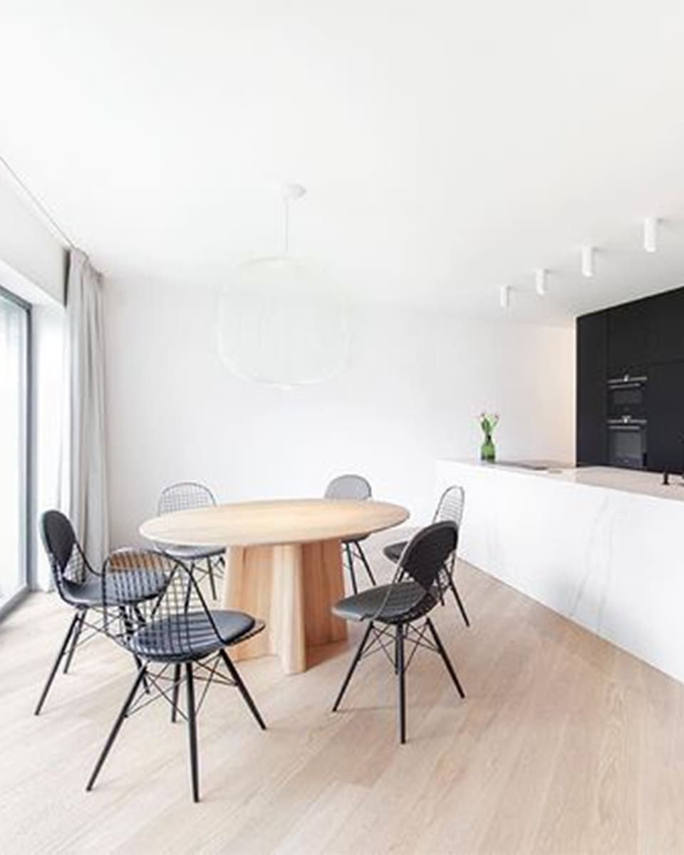 שולחן אוכל עגול Flame - Idana Furniture