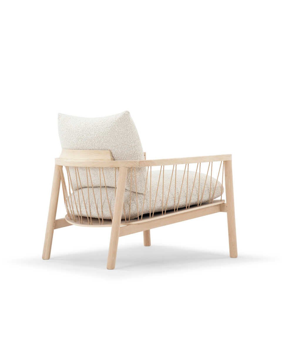 כורסת עץ אלון מולבן Enzo - Idana Furniture