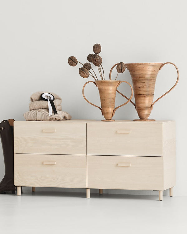שידת מגירות Relief נמוכה - Idana Furniture