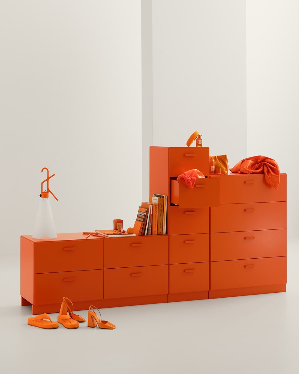 שידת מגירות Relief נמוכה - Idana Furniture