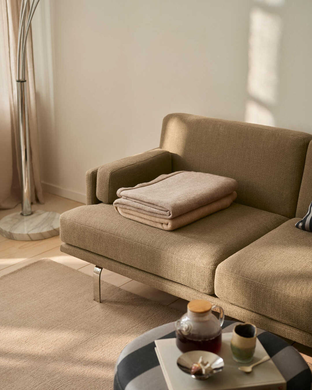 ספה מודרנית Ernest - Idana Furniture