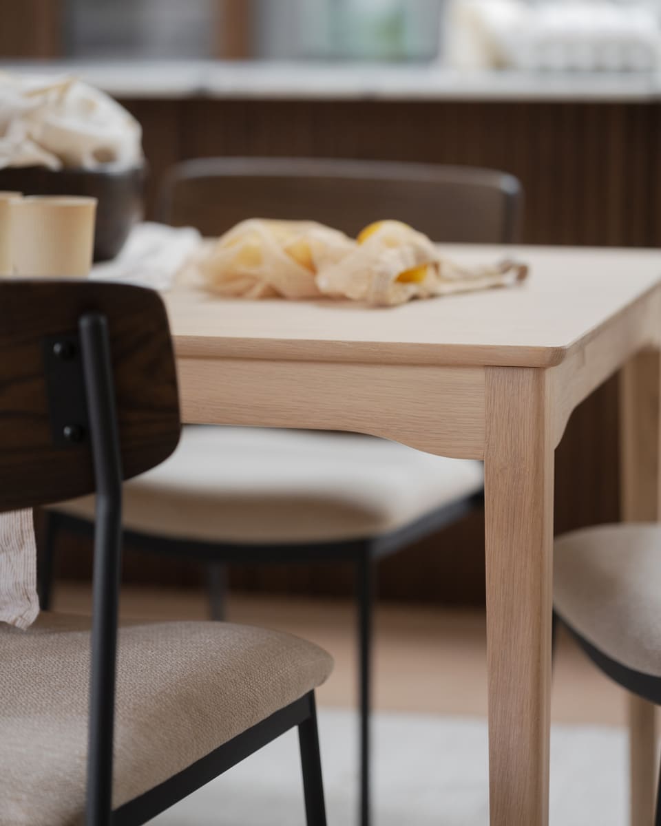 שולחן אוכל נפתח Markham - Idana Furniture