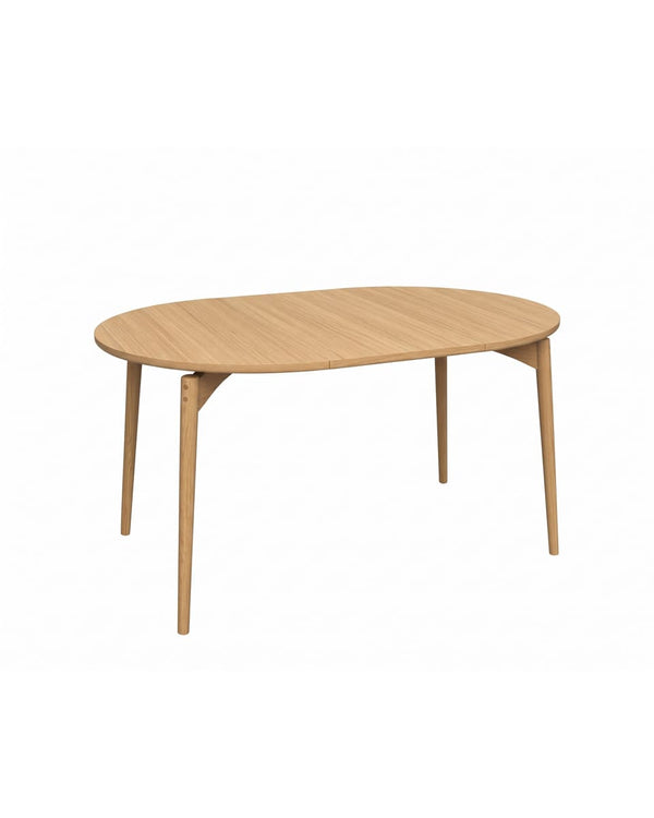 Aeris-Round-dining table-scandinavian-oak-idana home