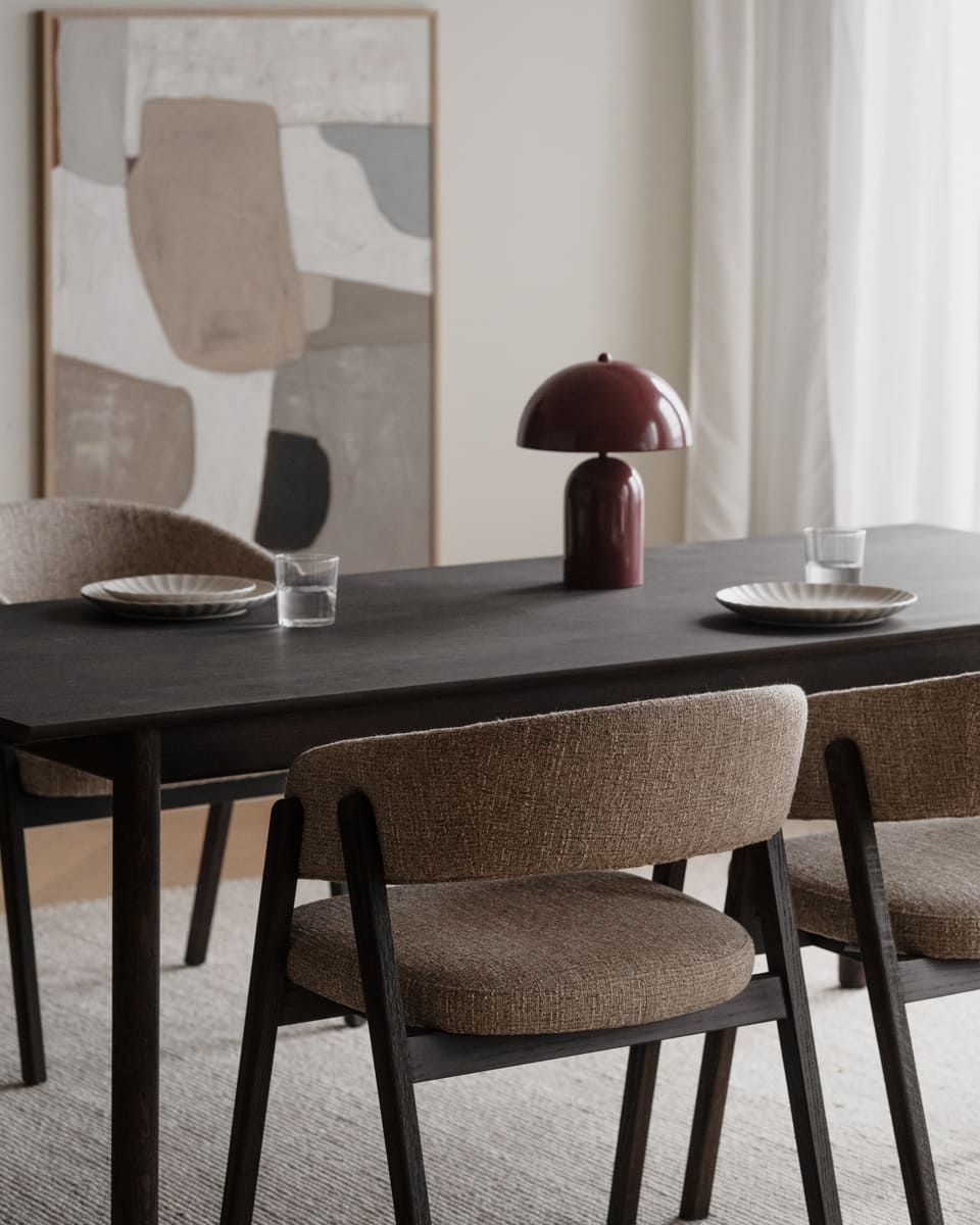 Derrymore-dining-table-scandinavian-oak-שולחן עץ מלא-שולחן אוכל-שולחן אוכל נפח-שולחן עם הרחבות-שולחן סקנדינבי - idana home
