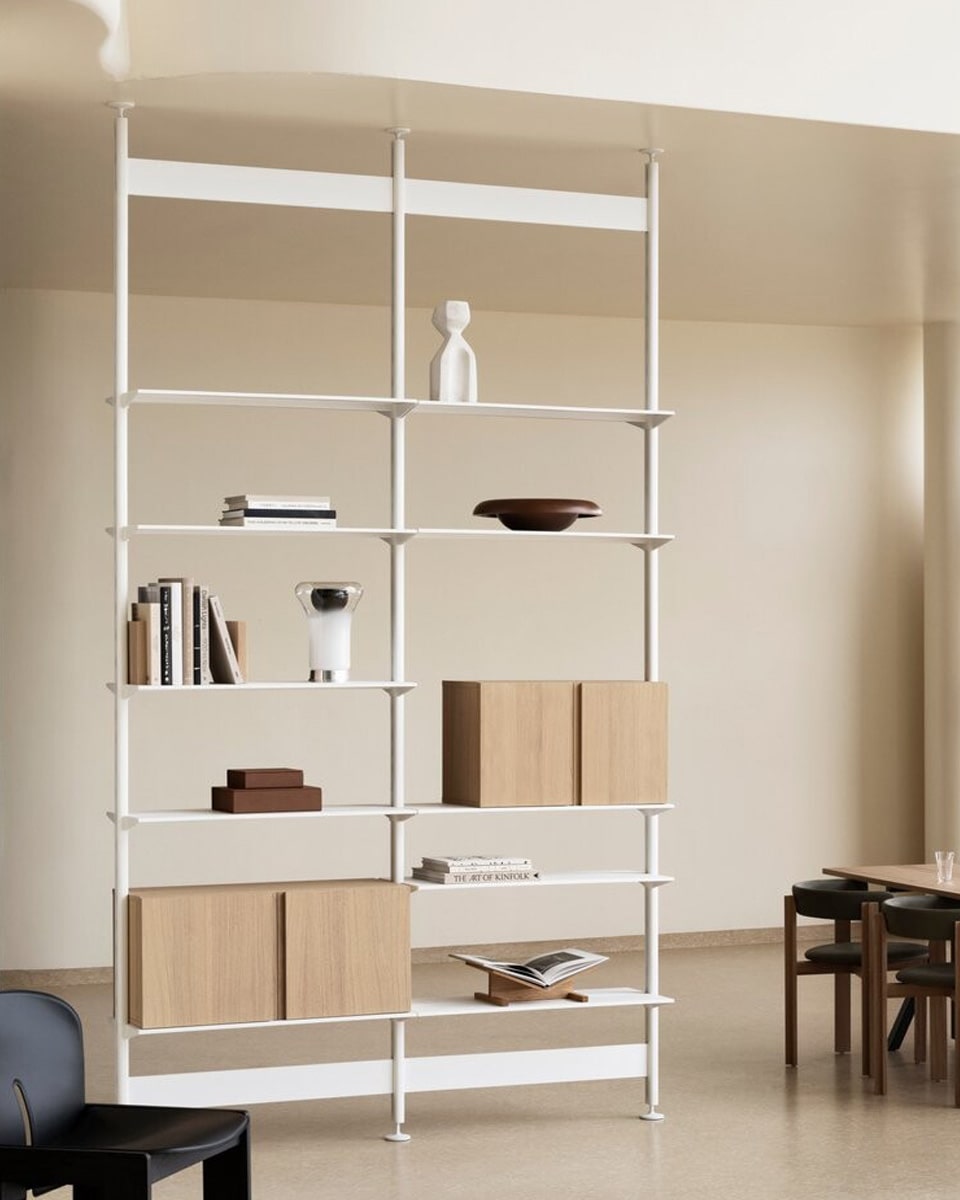 ספרייה במרכז חלל PIRA - Idana Furniture