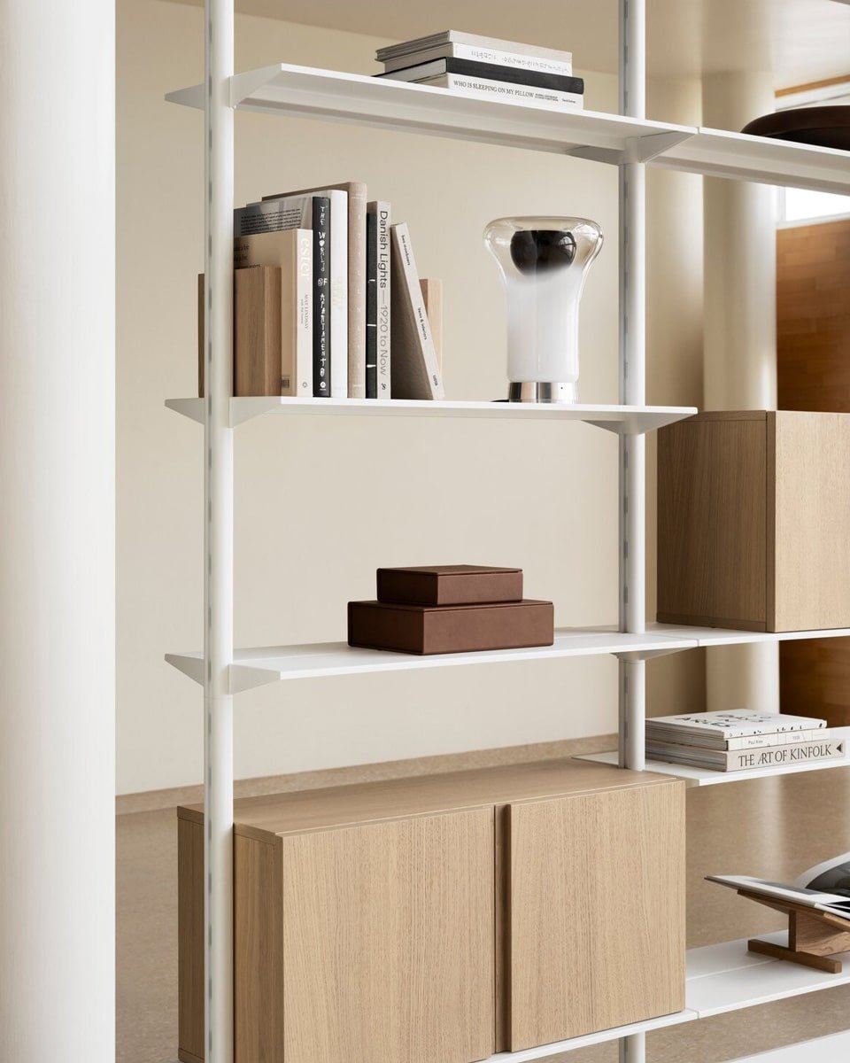 ספרייה במרכז חלל PIRA - Idana Furniture