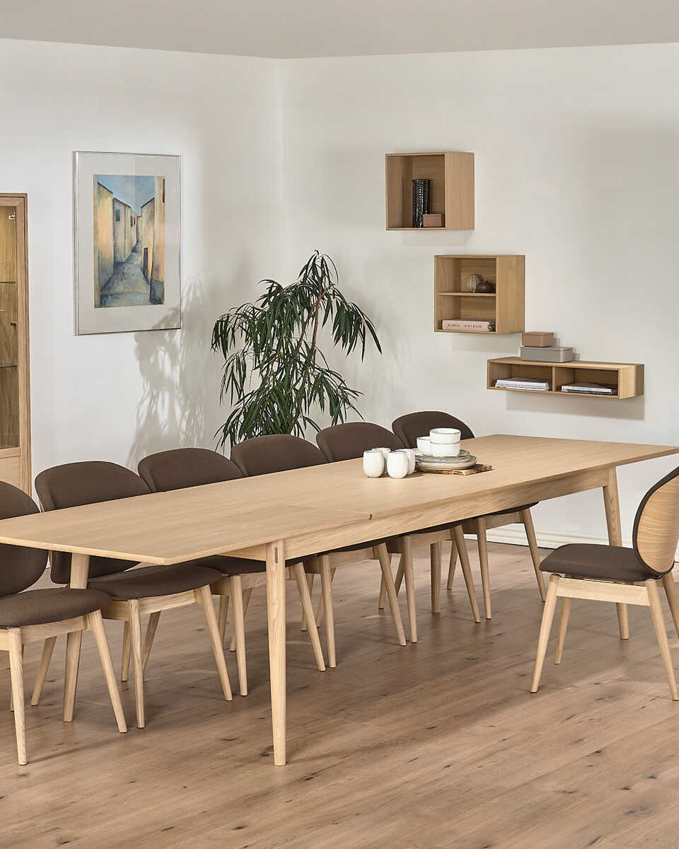 שולחן אוכל נפתח HIDE - Idana Furniture