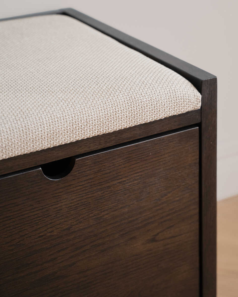 ספסל אחסון Hillmond - Idana Furniture