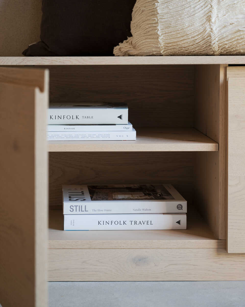 מזנון Melstone - Idana Furniture