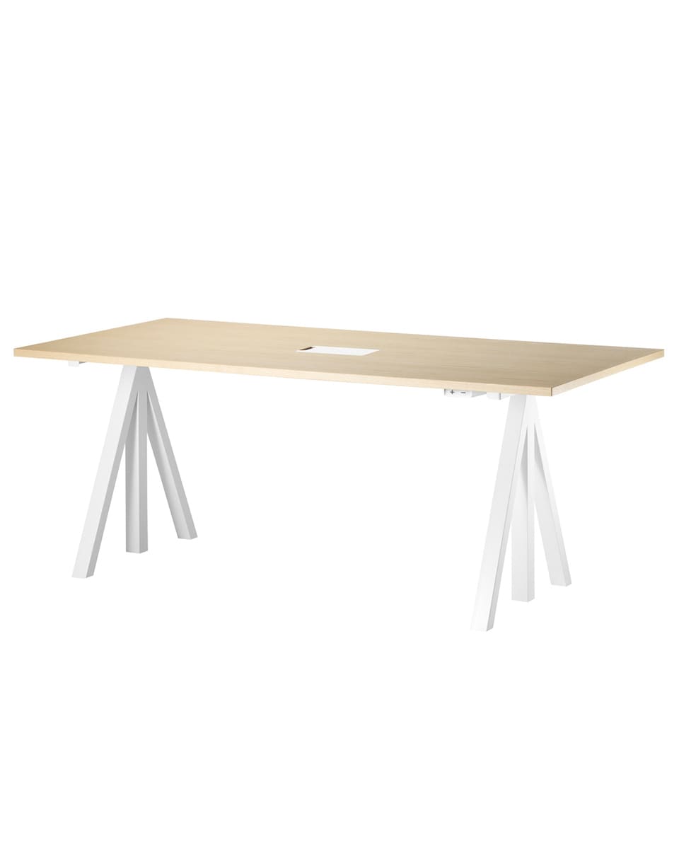 שולחן כתיבה חשמלי String - Idana Furniture