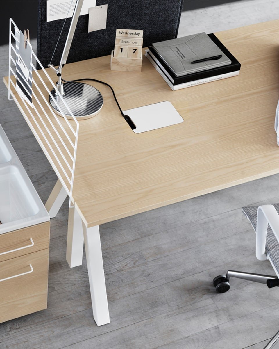 שולחן כתיבה String - Idana Furniture