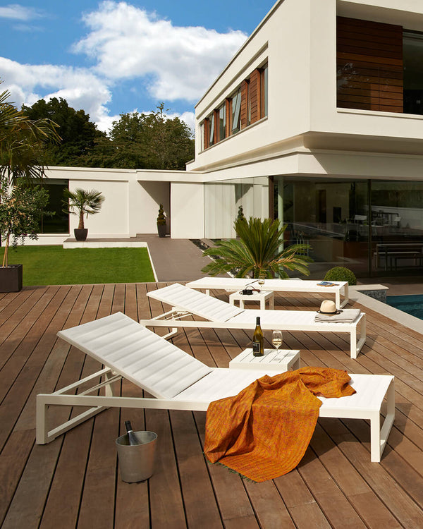 מיטת שיזוף Eos - Idana Furniture
