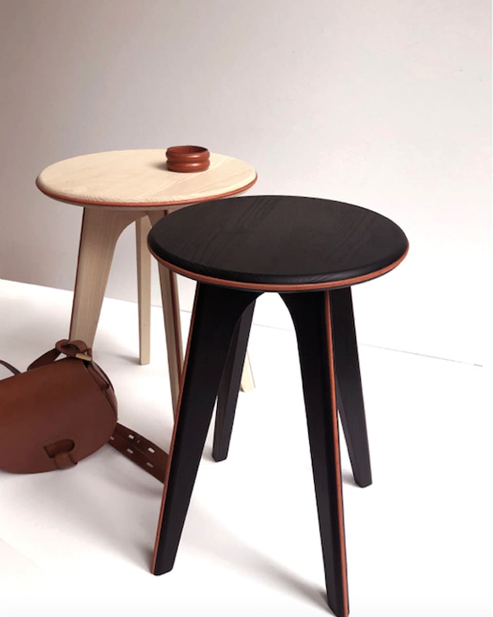 שולחן-צד-נורדי-סקנדינבי-מעוצב-עץ-מלא-סטול-שרפרף-נורדי-שולחן-קפה