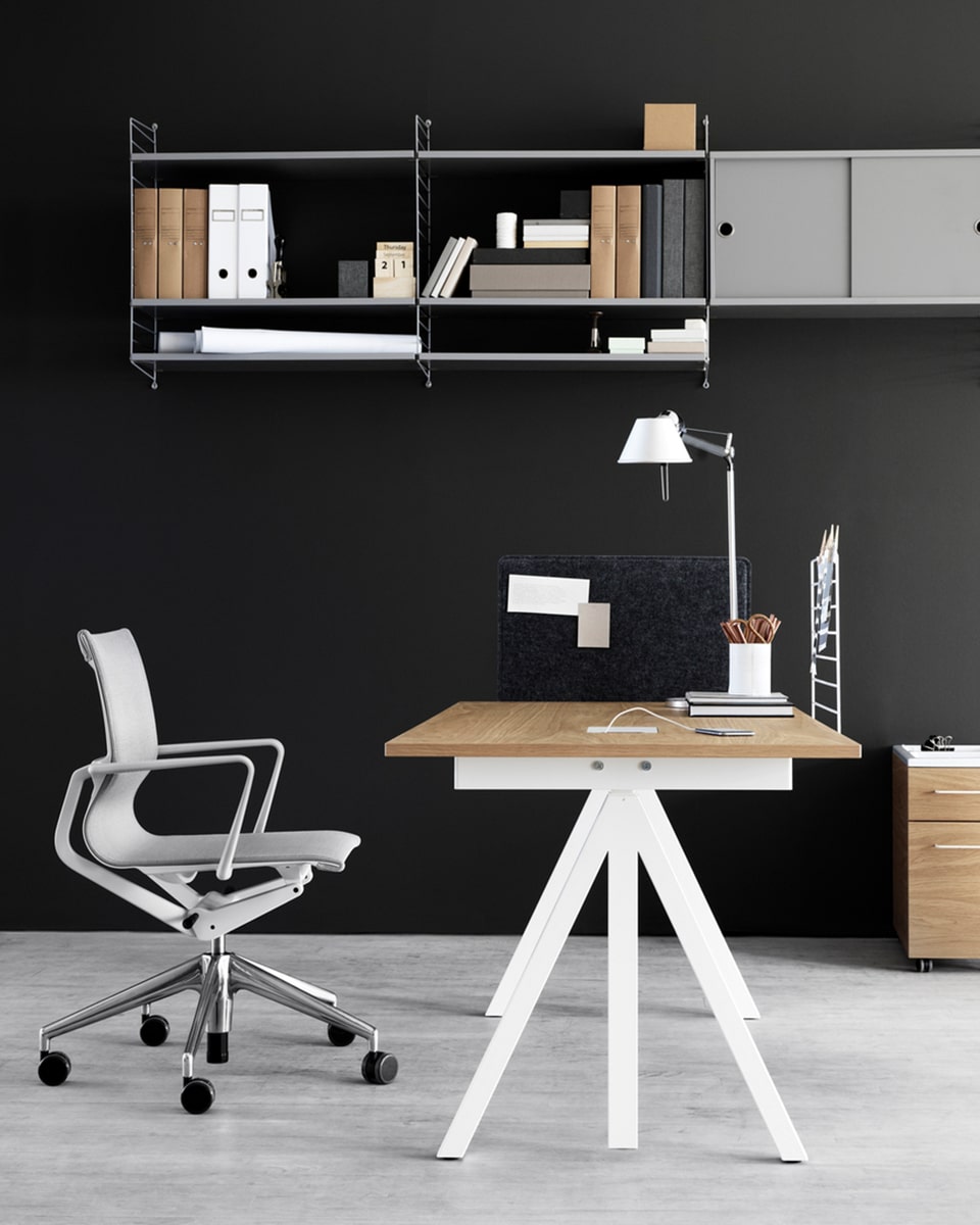 שולחן כתיבה חשמלי String - Idana Furniture