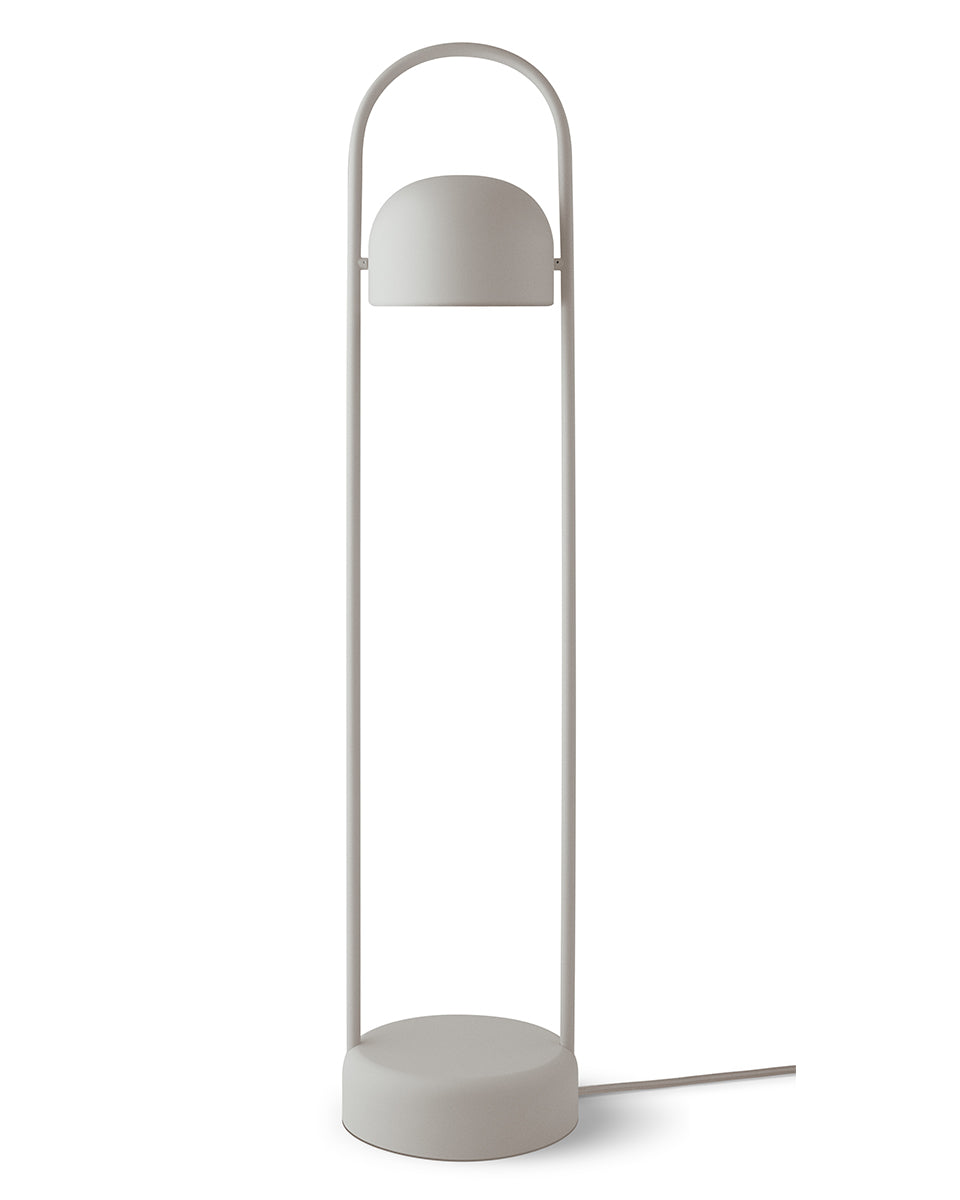 מנורת רצפה מעוצבת נורדית סקנדינבית תוצרת דמנרק תאורה לבית תאורה לסלון