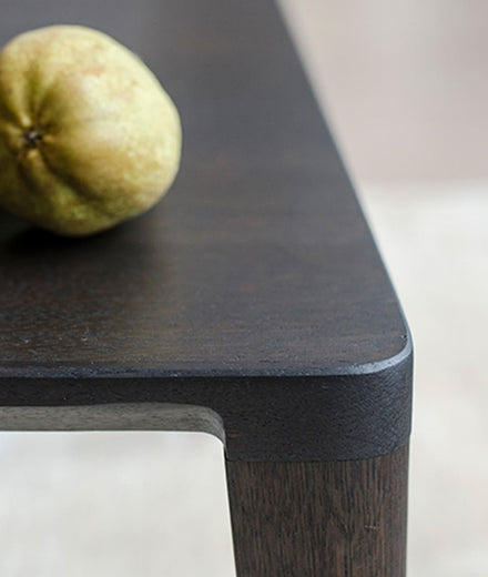 שולחן-קפה-שולחן-שלון-נורדי-סקנדינבי-דני-שולחן-מעץ-לסלון-שולחן-מעוצב